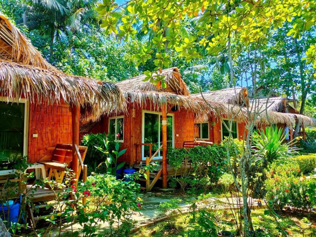Mook Montra Resort Sea Front Koh Mook Exterior photo