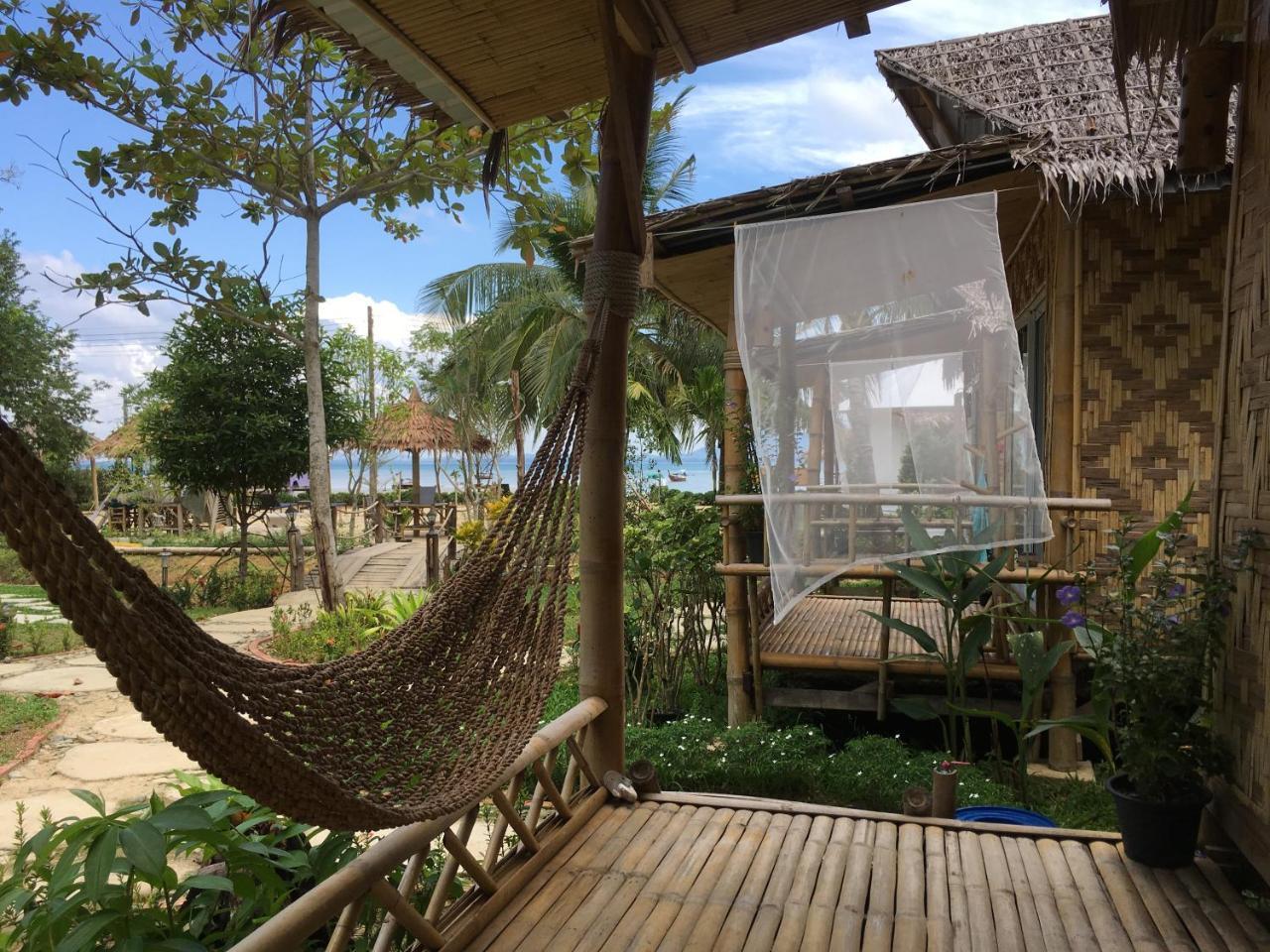 Mook Montra Resort Sea Front Koh Mook Exterior photo