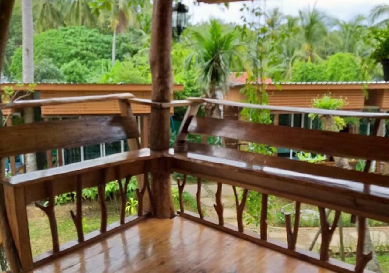 Mook Montra Resort Sea Front Koh Mook Exterior photo