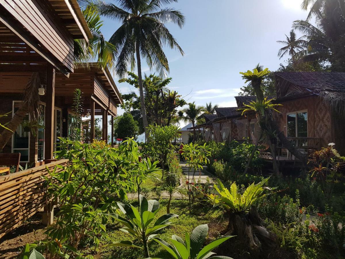 Mook Montra Resort Sea Front Koh Mook Exterior photo
