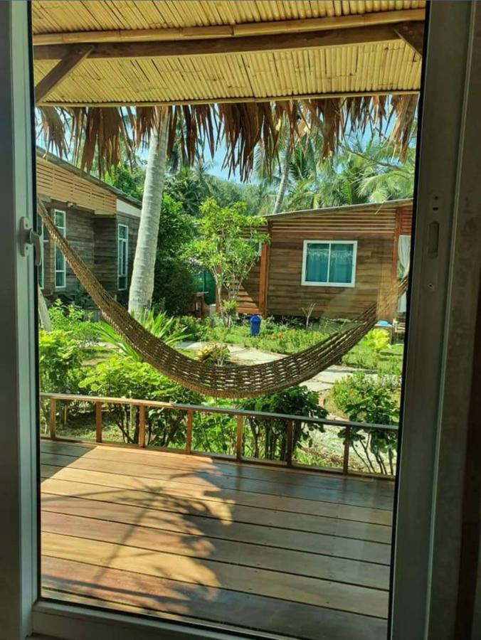 Mook Montra Resort Sea Front Koh Mook Exterior photo